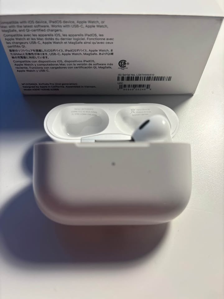 AirPods Pro 2nd Gen – RIGHT Earbud + Case + Box - photo 2