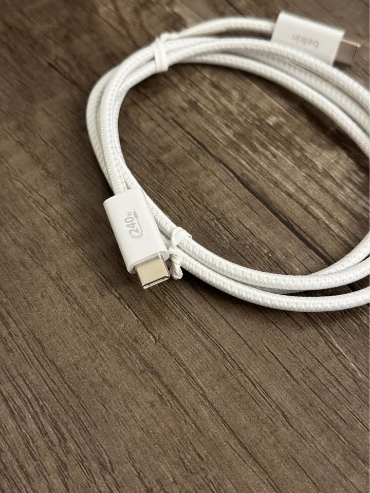 Belkin USB C to USB C Cable, 3.3ft, 240W - photo 4