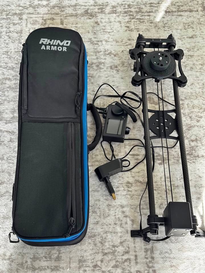 Rhino Slider 24” With Motor, Controller, Case, Cables