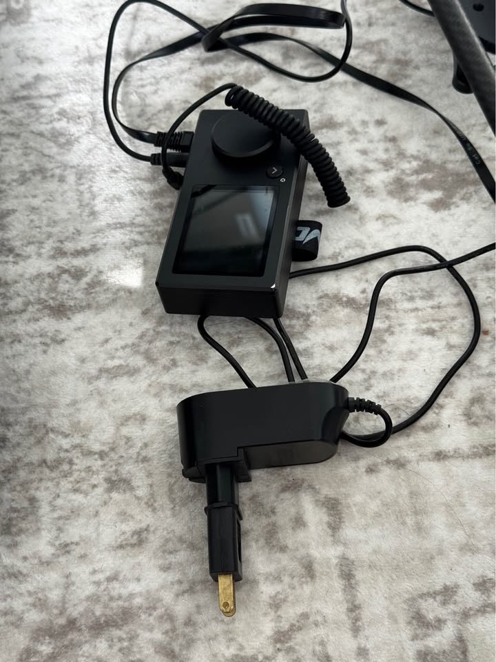 Rhino Slider 24” With Motor, Controller, Case, Cables - photo 4