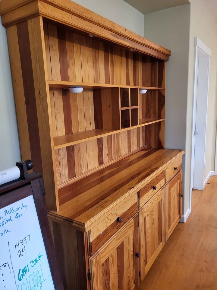 Kitchen Hutch - photo 2
