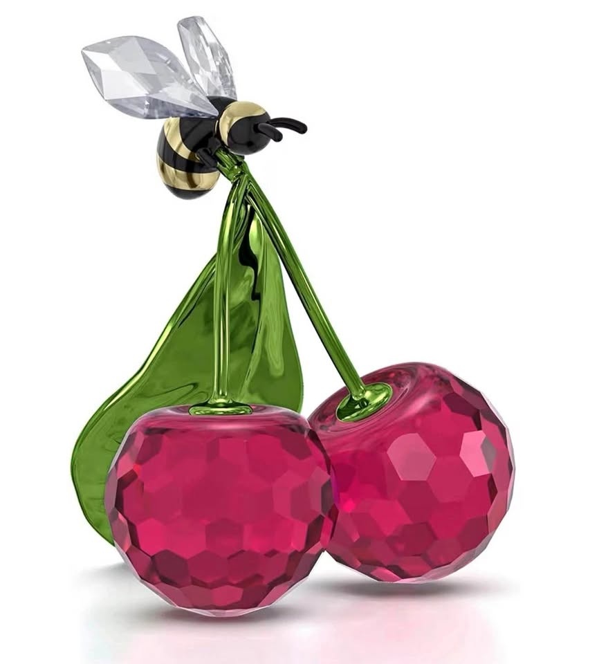 Swarovski Crystal IDYLLIA Bee and Cherry 5667550