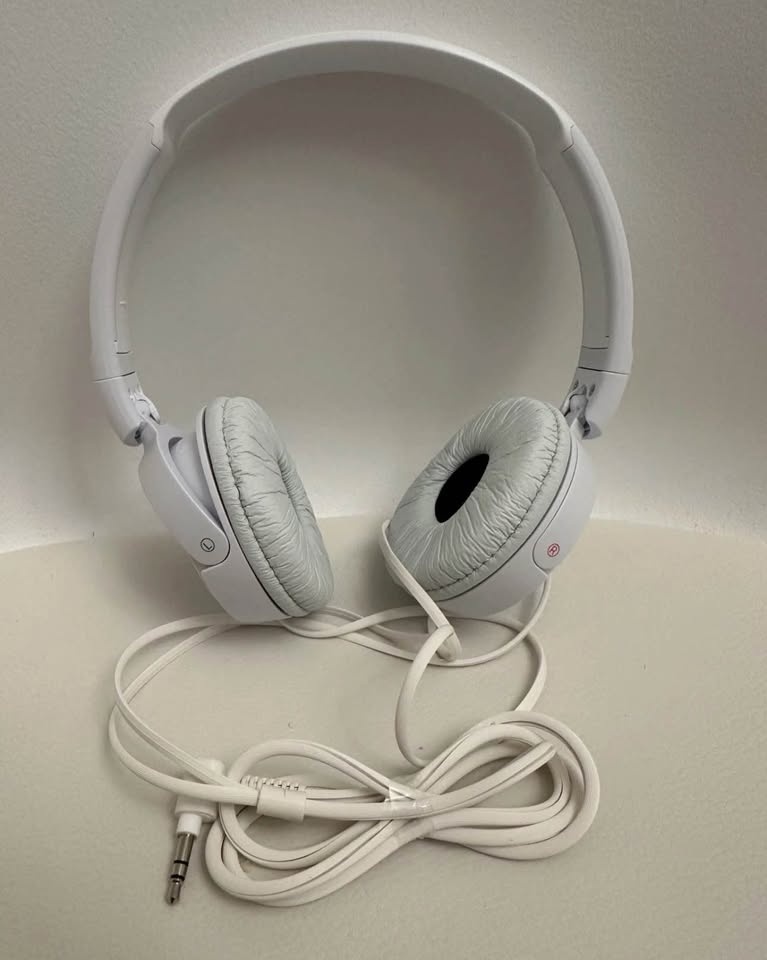 Sony MDR-ZX110 Wired On-Ear Headphones- White - photo 2