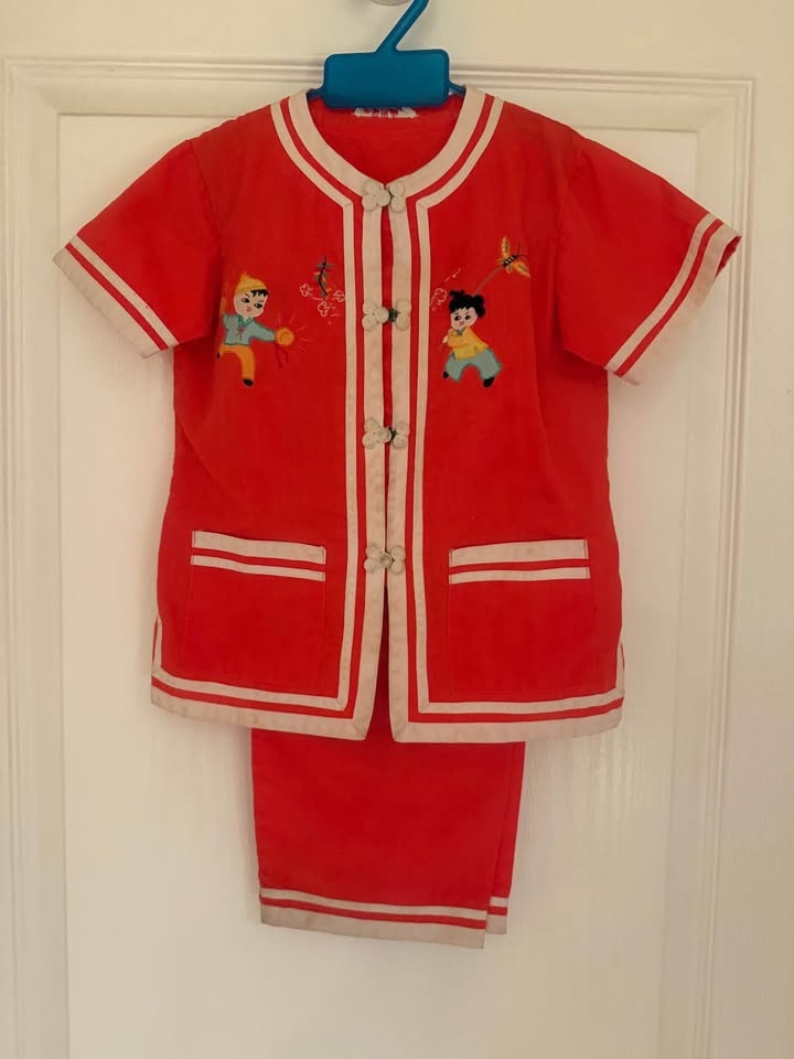 Vintage Child Size Chinese Outfit - photo 3