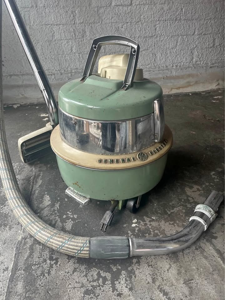 Vintage GE Canister Vacuum Cleaner (1950s-1960s)