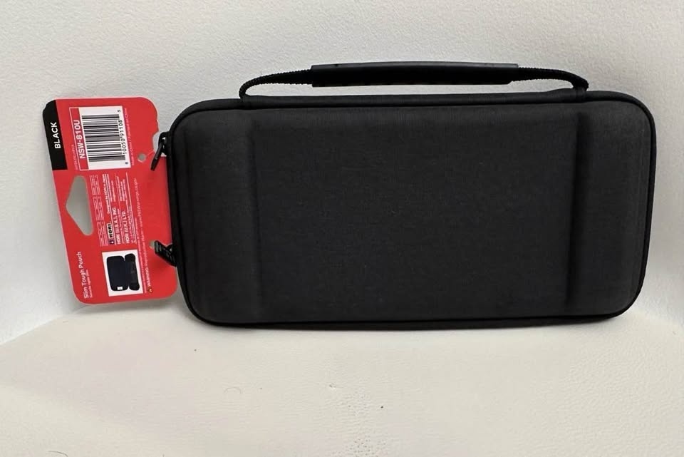 Nintendo Licensed Slim Hard Pouch Plus Switch Black New - photo 2