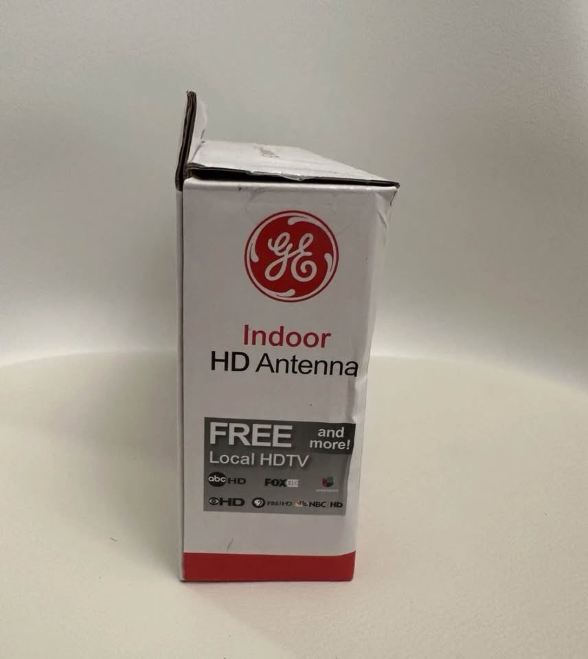 GE Indoor HD Antenna Full HD 1080 4K Ultra HD Free Local TV - photo 2