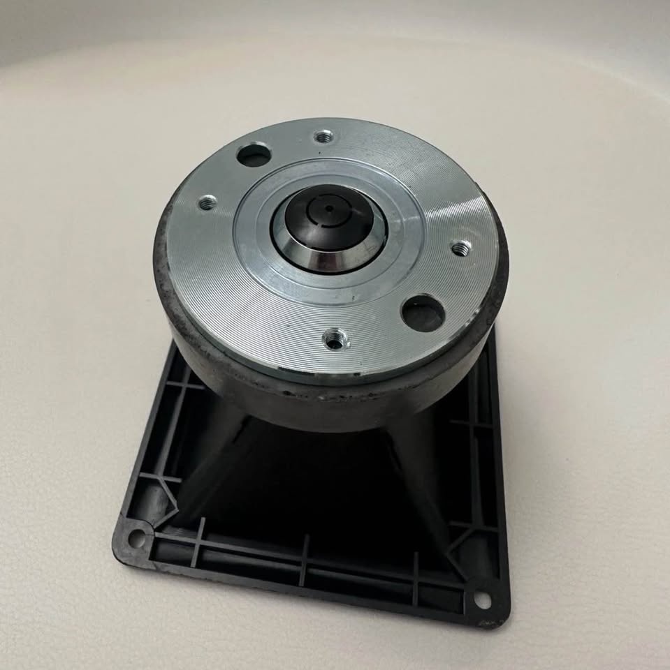 DS18 PRO-DR1PK44 1" Voice Coil Compression Driver With Horn - photo 2