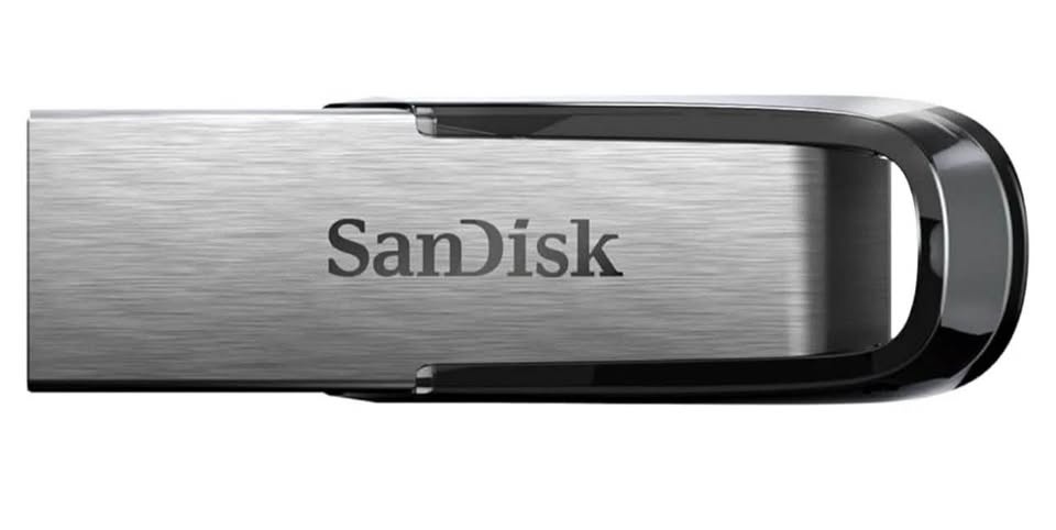 SanDisk 128GB Ultra Flair USB 3.0 Flash Drive - Black