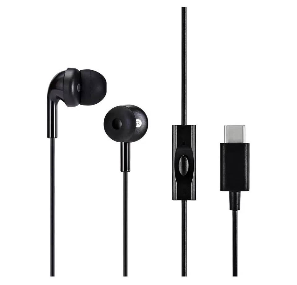 Amazon Basics Wired Earbuds with Microphone