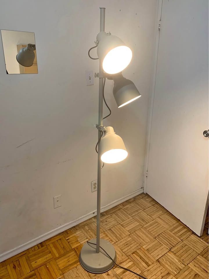 IKEA HEKTAR floor lamp with 3-spotlights