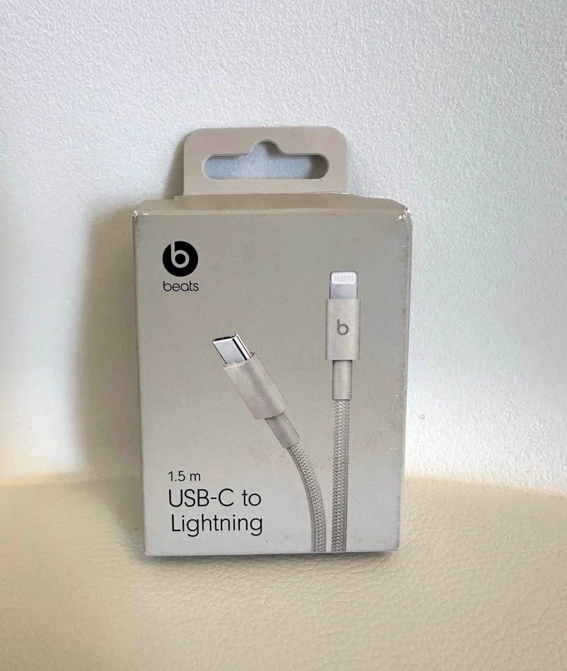 Beats 1.5m Cable Fast Charger iPhone 14 13 12 11 XR