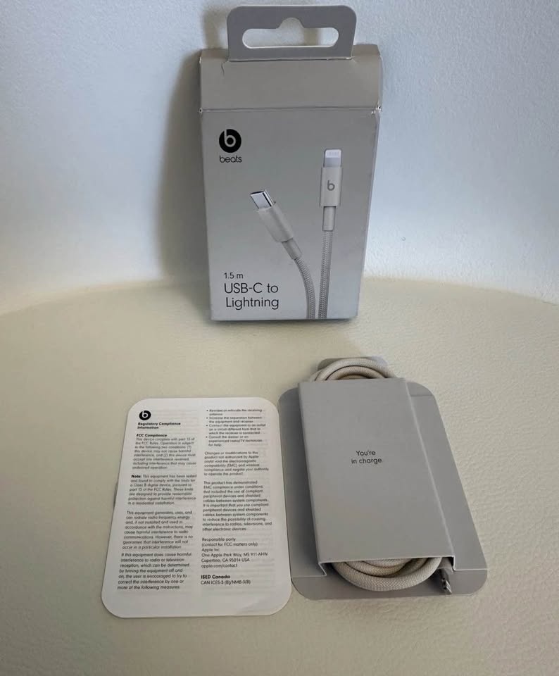 Beats 1.5m Cable Fast Charger iPhone 14 13 12 11 XR - photo 2
