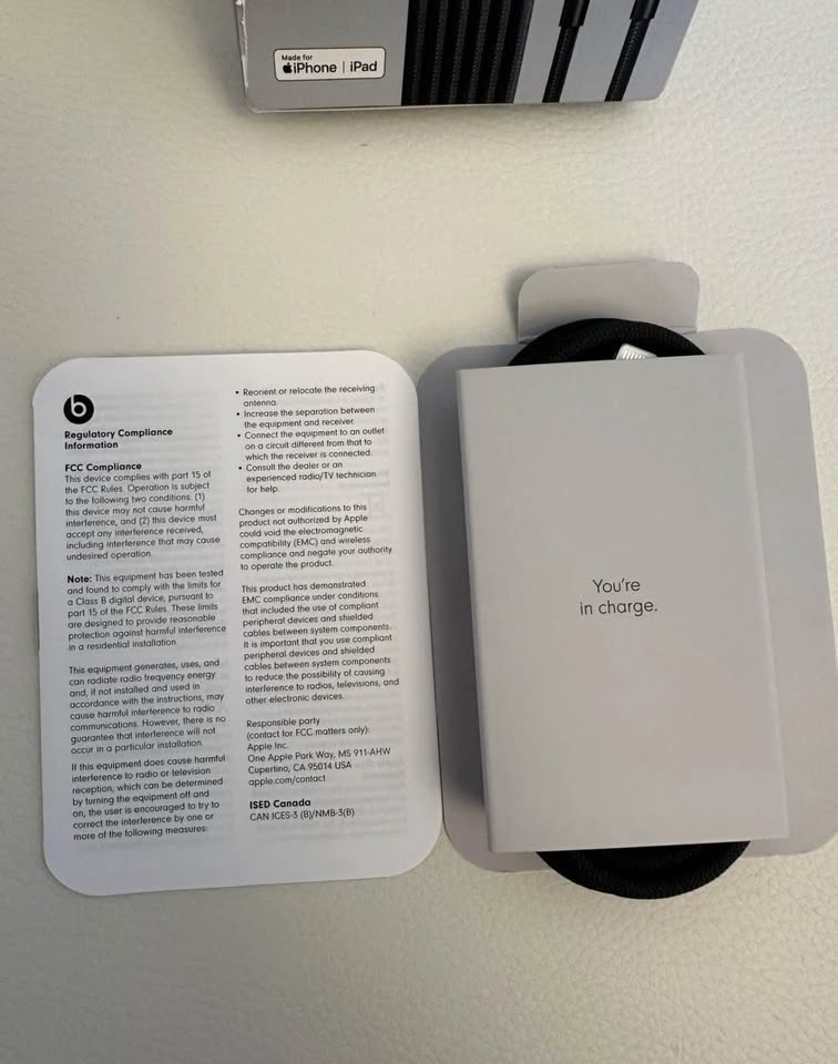 Beats 1.5m Cable Fast Charger Black iPhone 14 13 12 11 XR - photo 2