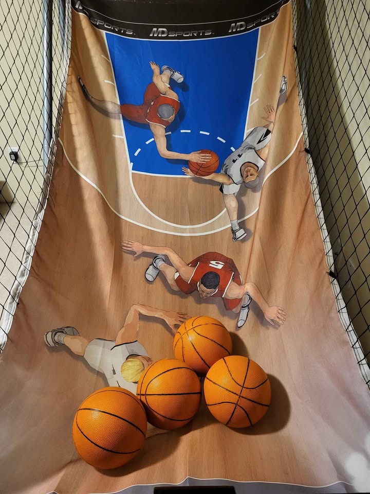 Dual Hoop Arcade Game - photo 2