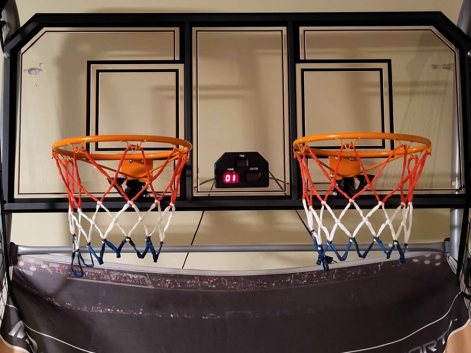 Dual Hoop Arcade Game - photo 3