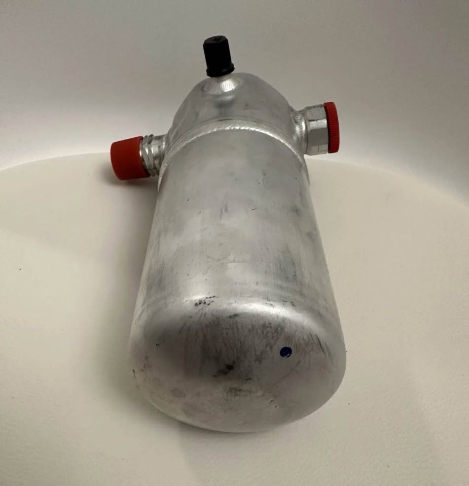 Genuine OEM GM Air Conditioning Accumulator 1132816 | CS10-D - photo 2