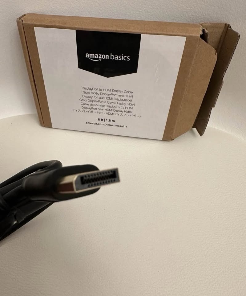 Amazon Basics DisplayPort to HDMI Cable, 1.83 m - photo 3