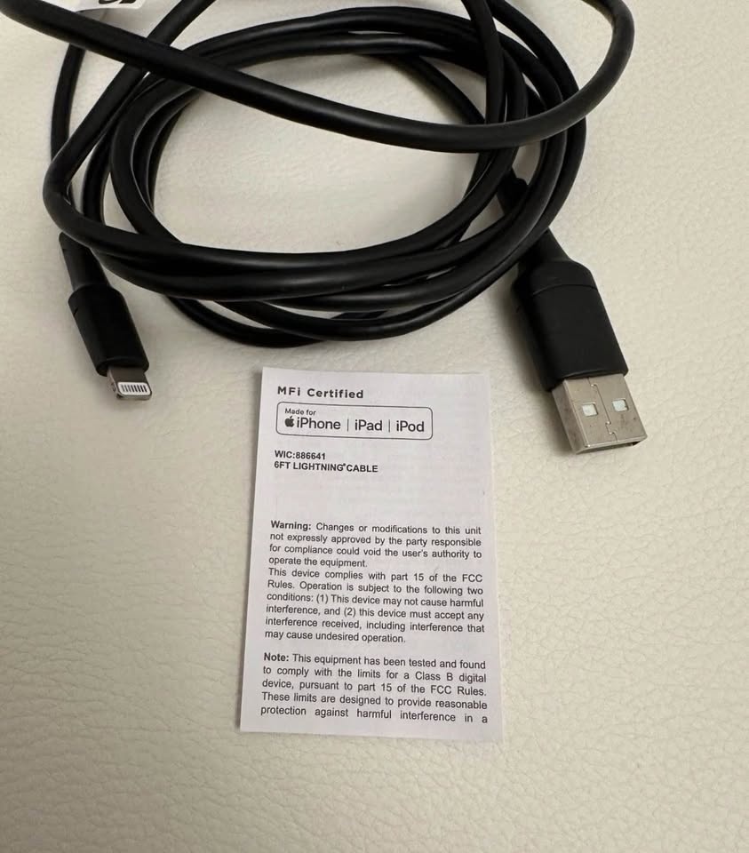 Infinitive Durable 6 Ft USB to 8 Pin Connector Cable - photo 4