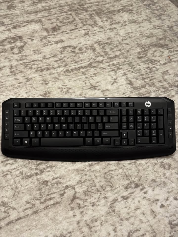 HP Wireless Keyboard and Mouse 300, Black 3ML04AA - photo 2