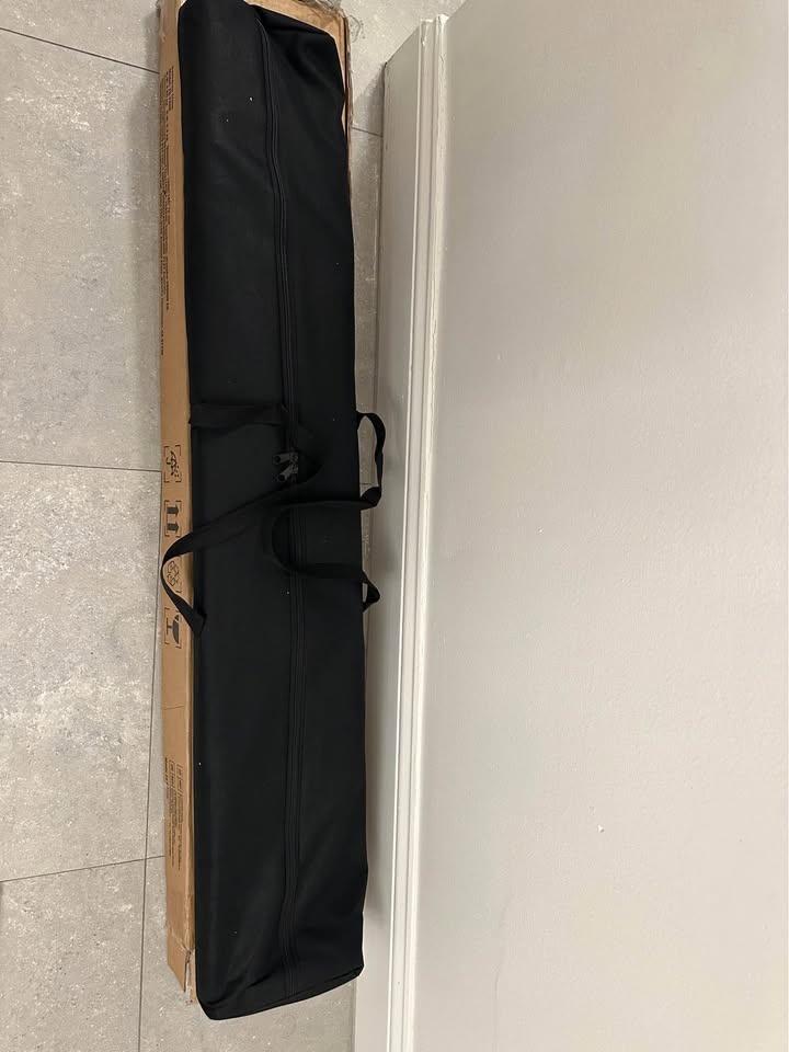 VEVOR Backdrop Banner Stand 8 x 8 Ft Adjustable Heavy Duty - photo 2
