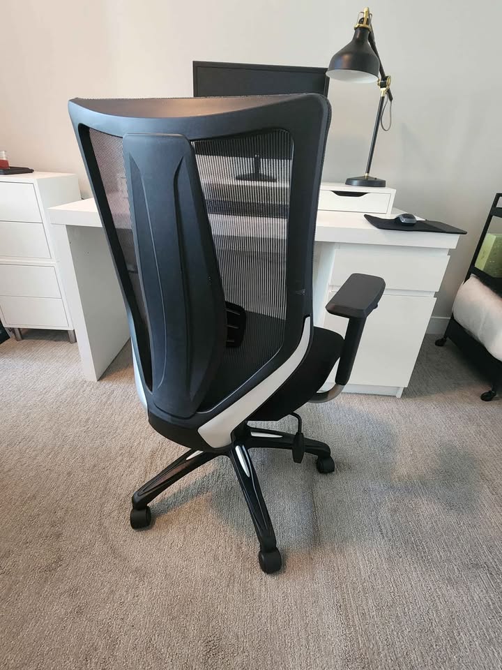 Black and Silver Office Chair - photo 3