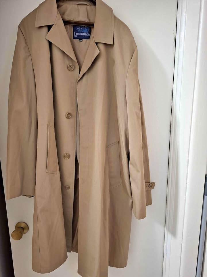 Trench coat