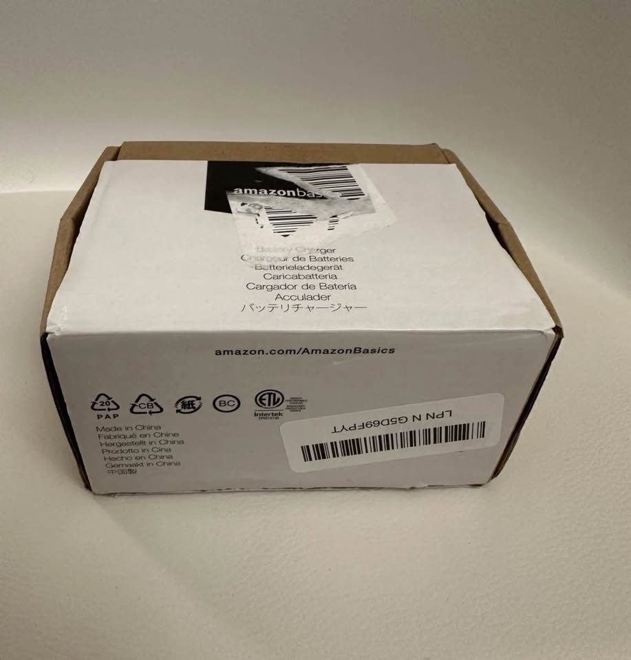Amazon Basics Rechargeable Battery Charger - photo 4