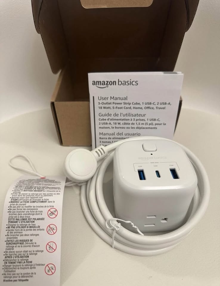 Amazon Basics Power Strip Cube 3 Outlet 3 USB Ports White - photo 2