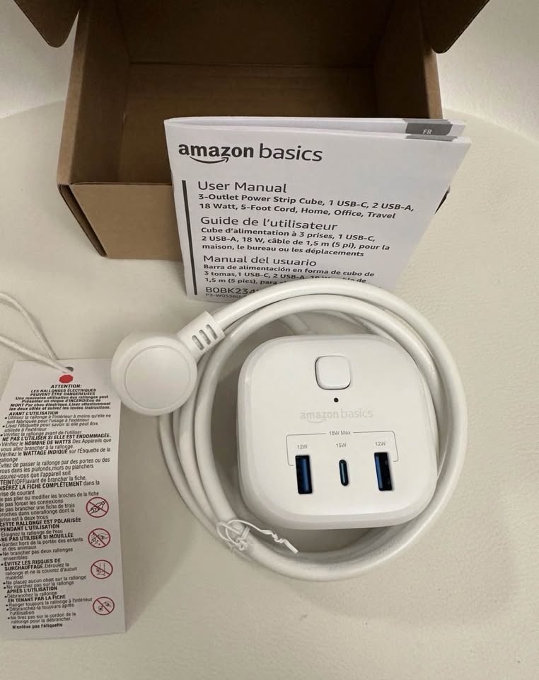 Amazon Basics Power Strip Cube 3 Outlet 3 USB Ports White - photo 3