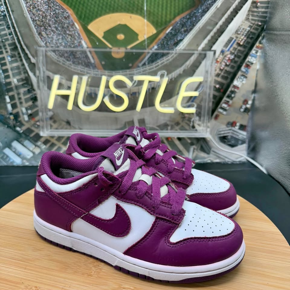 Nike Dunk Low (PS) Size 1.5Y ‘Viotech/White’ Casual Sneakers