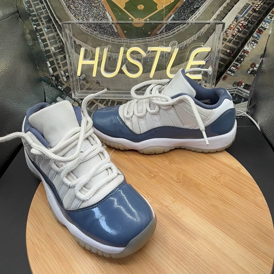 Air Jordan 11 Retro Diffused Blue (GS) Unisex Sneakers Size 6.5Y - photo 3