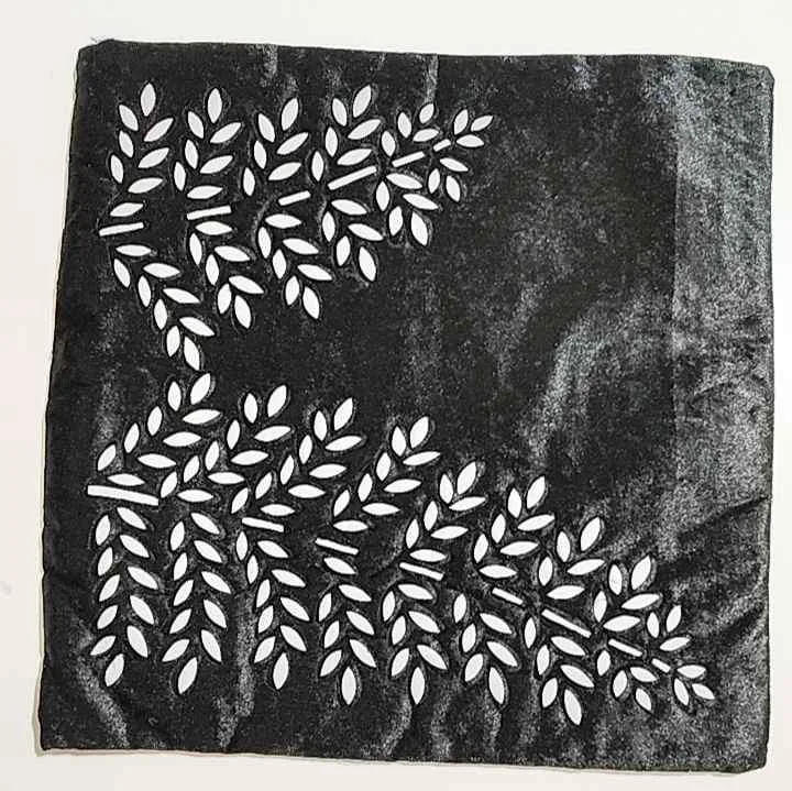 😱Brand🥕 new fancy Beaded Cushion cover image indicator(6)