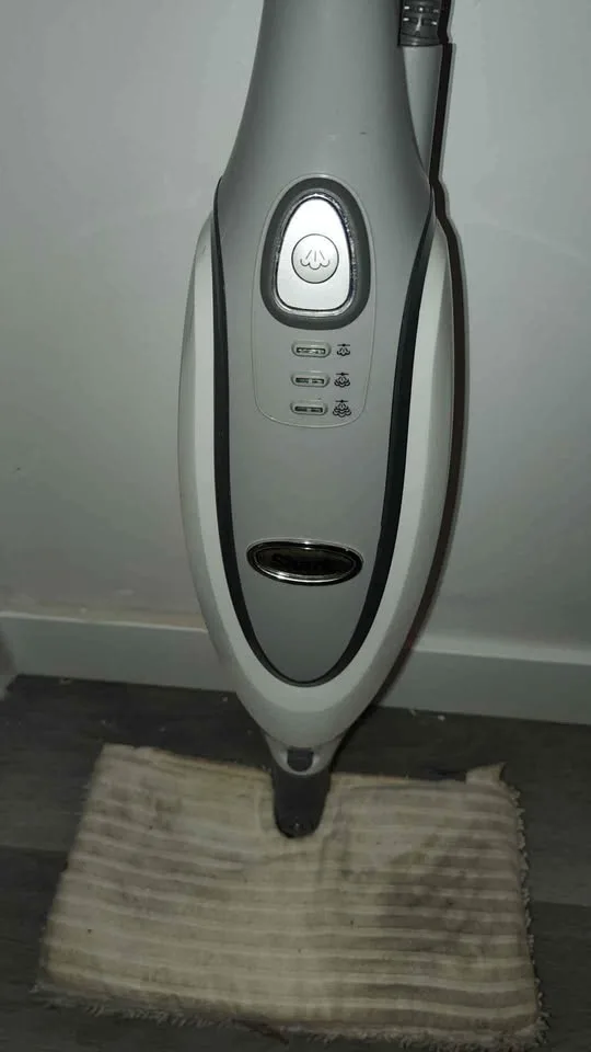 🥕Amazing 😍 Shark 🦈 steam mop cleaning 🧹 image indicator(2)