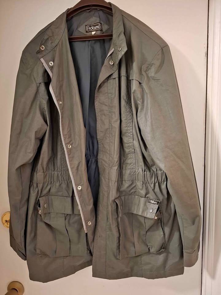 Men's water repellent jacket