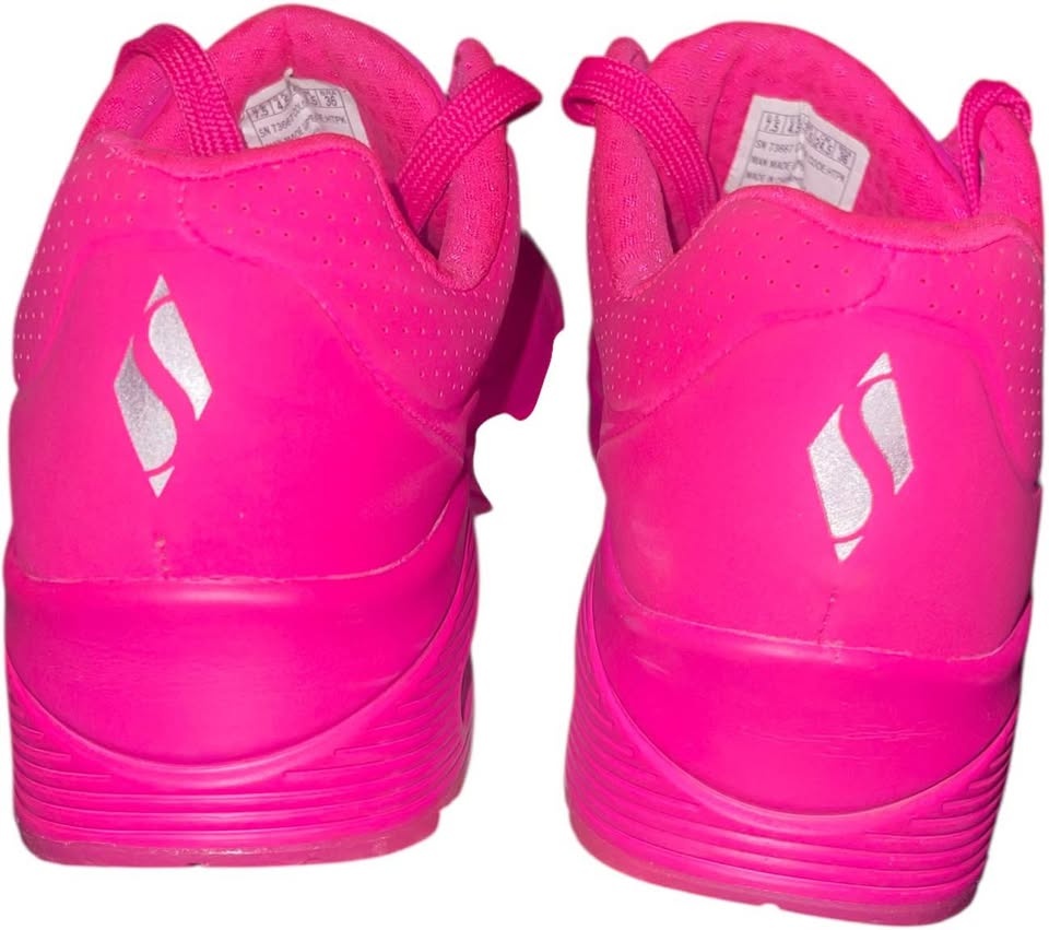 Sketchers - hot pink - size 7.5 - photo 5