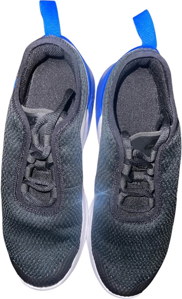 Nike Sneakers - black and blue - Size 5Y - photo 3