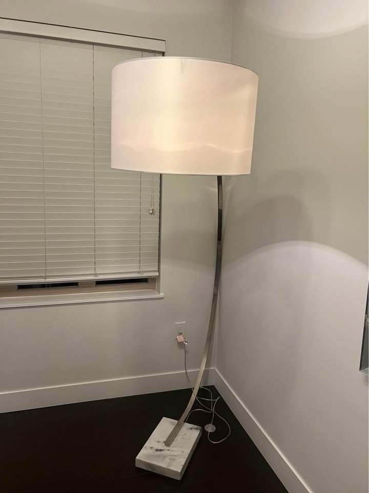 Arc Floor Lamp - photo 3