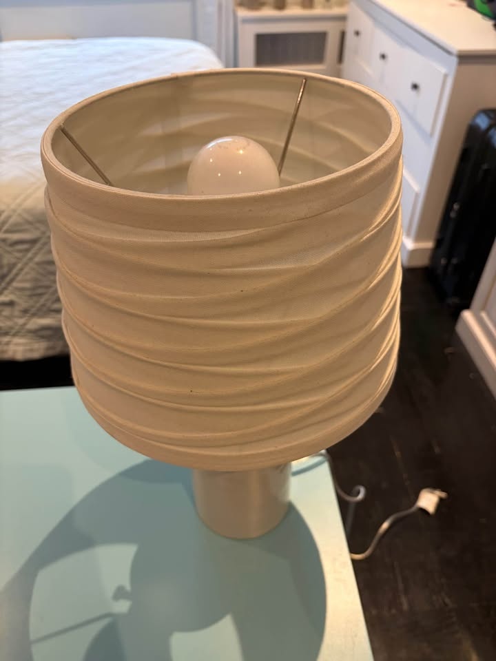 Bedside Lamp - photo 2