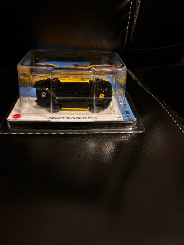 Hot Wheels Porsche 911 - photo 3