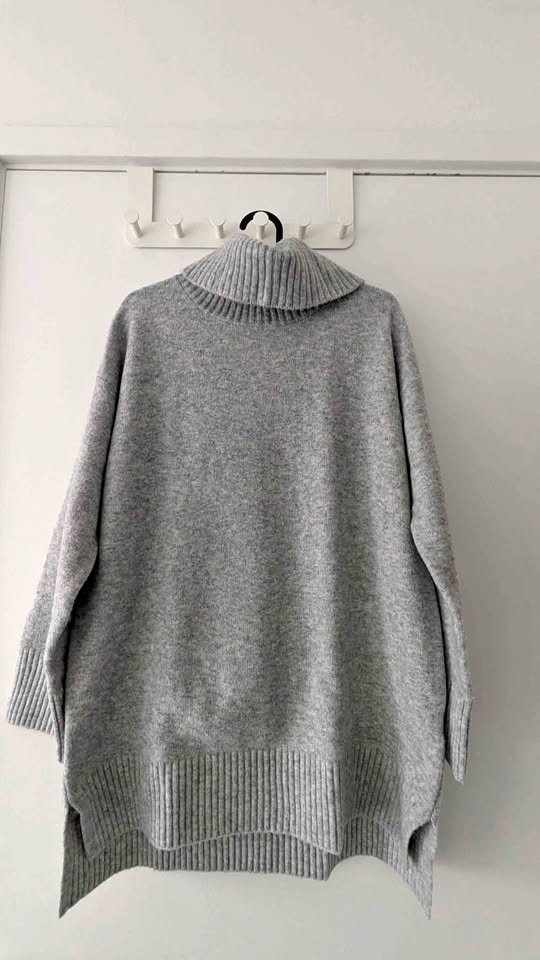 Uniqlo turtleneck sweater dress