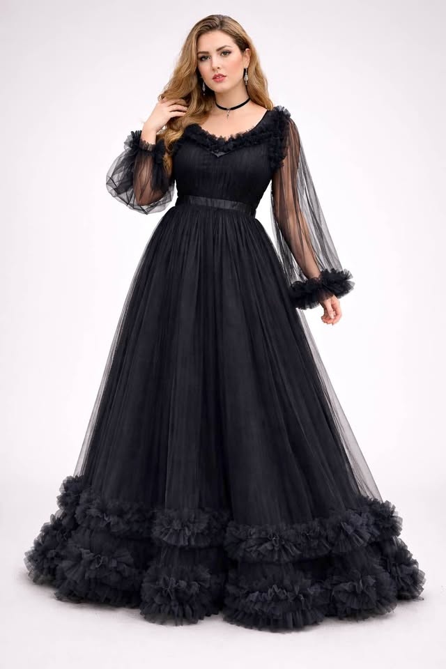 Elegant Black Tulle Maxi Gown – Statement Evening Dress