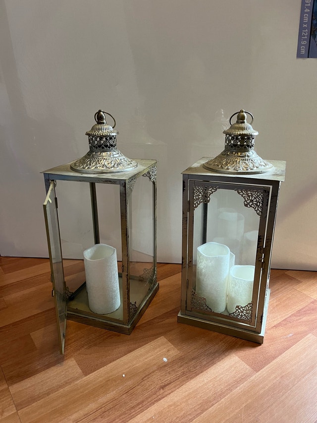 Lanterns with led wax candles