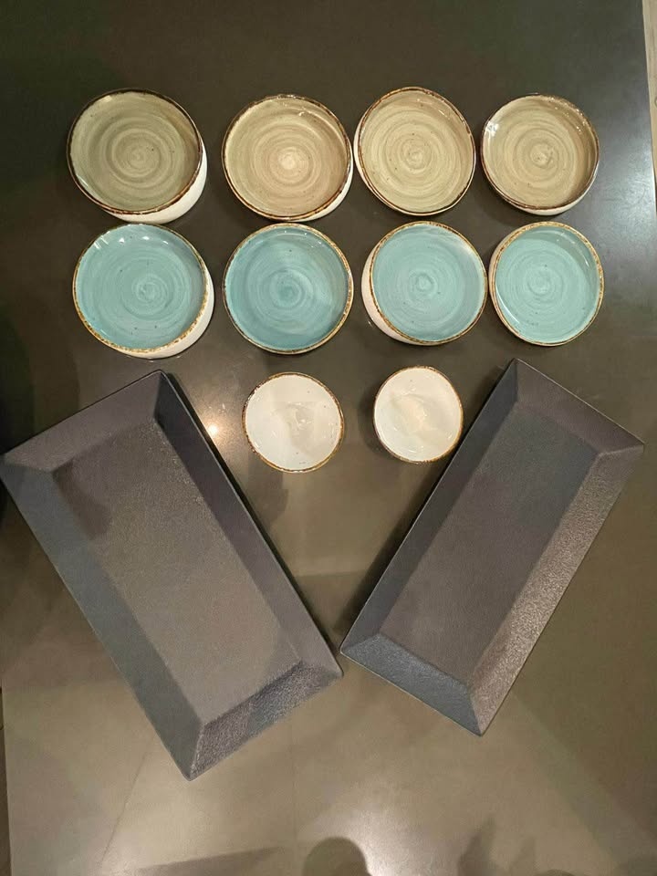 Ceramic Bowls and Plates with Serving Tray - photo 3