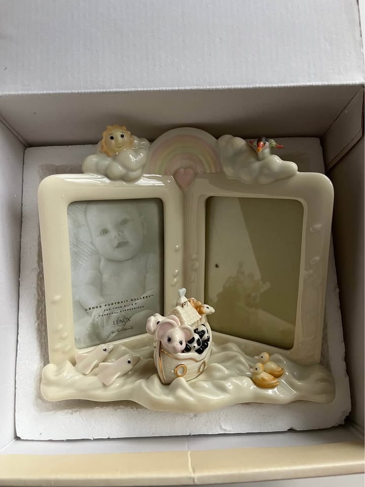 Lenox Noah’s Ark double picture frame porcelain NEW - photo 2