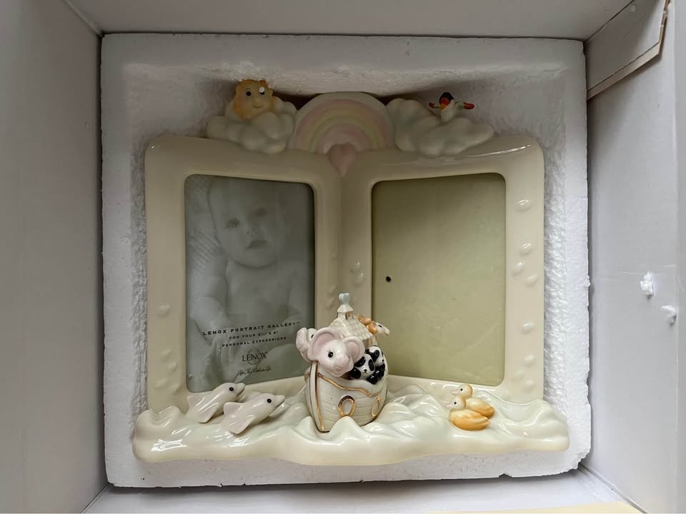 Lenox Noah’s Ark double picture frame porcelain NEW - photo 4