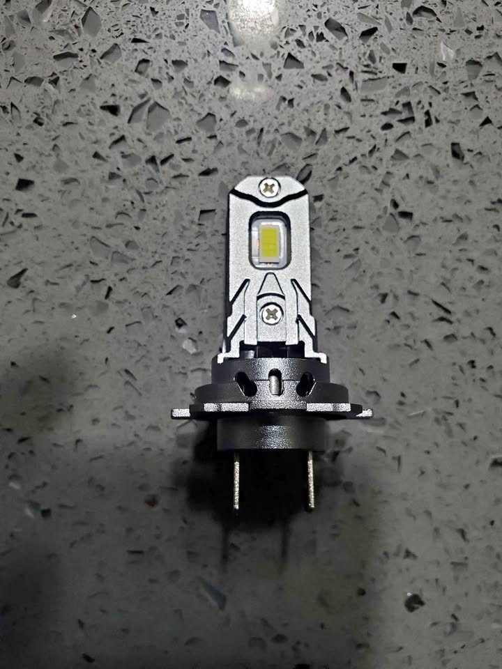 H7 LED HEADLIGHT(SUPER BRIGHT)