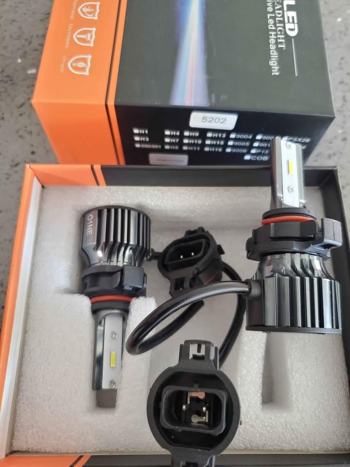 LED Headlight Bulb (Super Bright) Cars/Trucks - photo 2