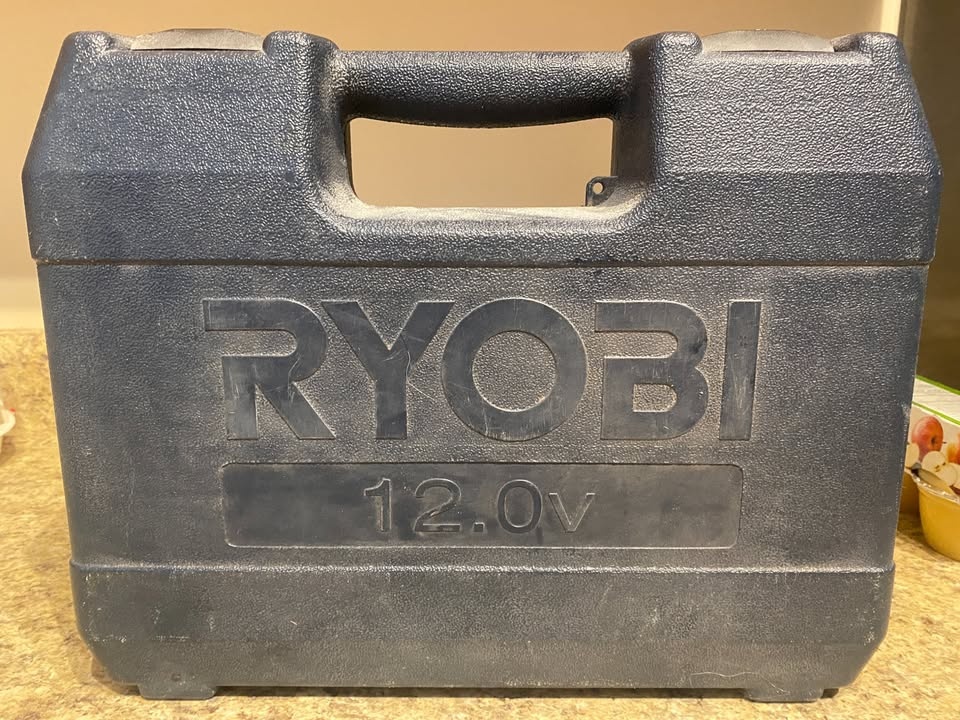 Ryobi 12V Cordless Drill/Driver Kit – Charger & Case Included - photo 2