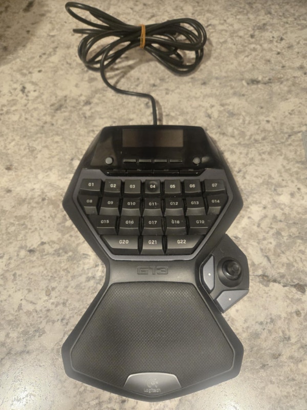 Logitech G13 USB Programmable Gamepad Gameboard LCD Display